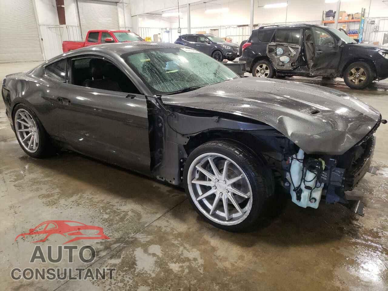 FORD MUSTANG 2018 - 1FA6P8CF3J5138307