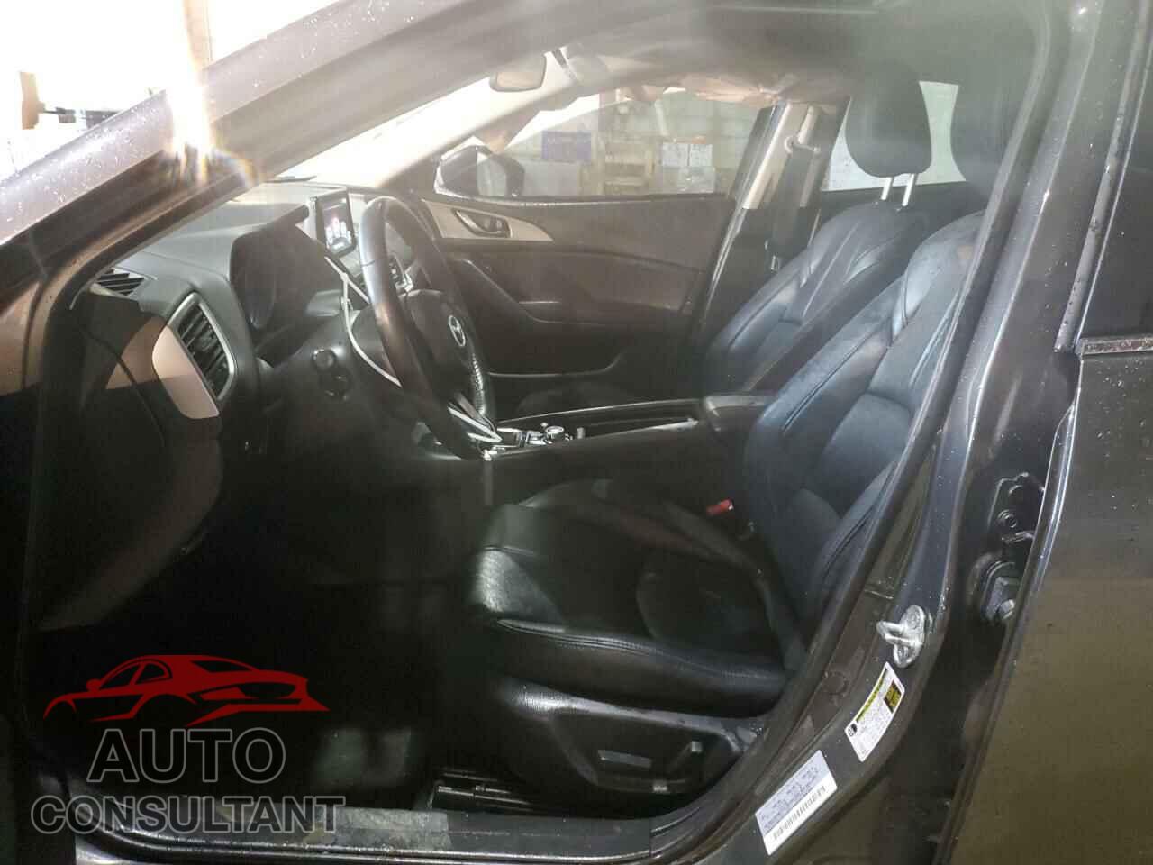 MAZDA 3 2017 - JM1BN1V71H1100572