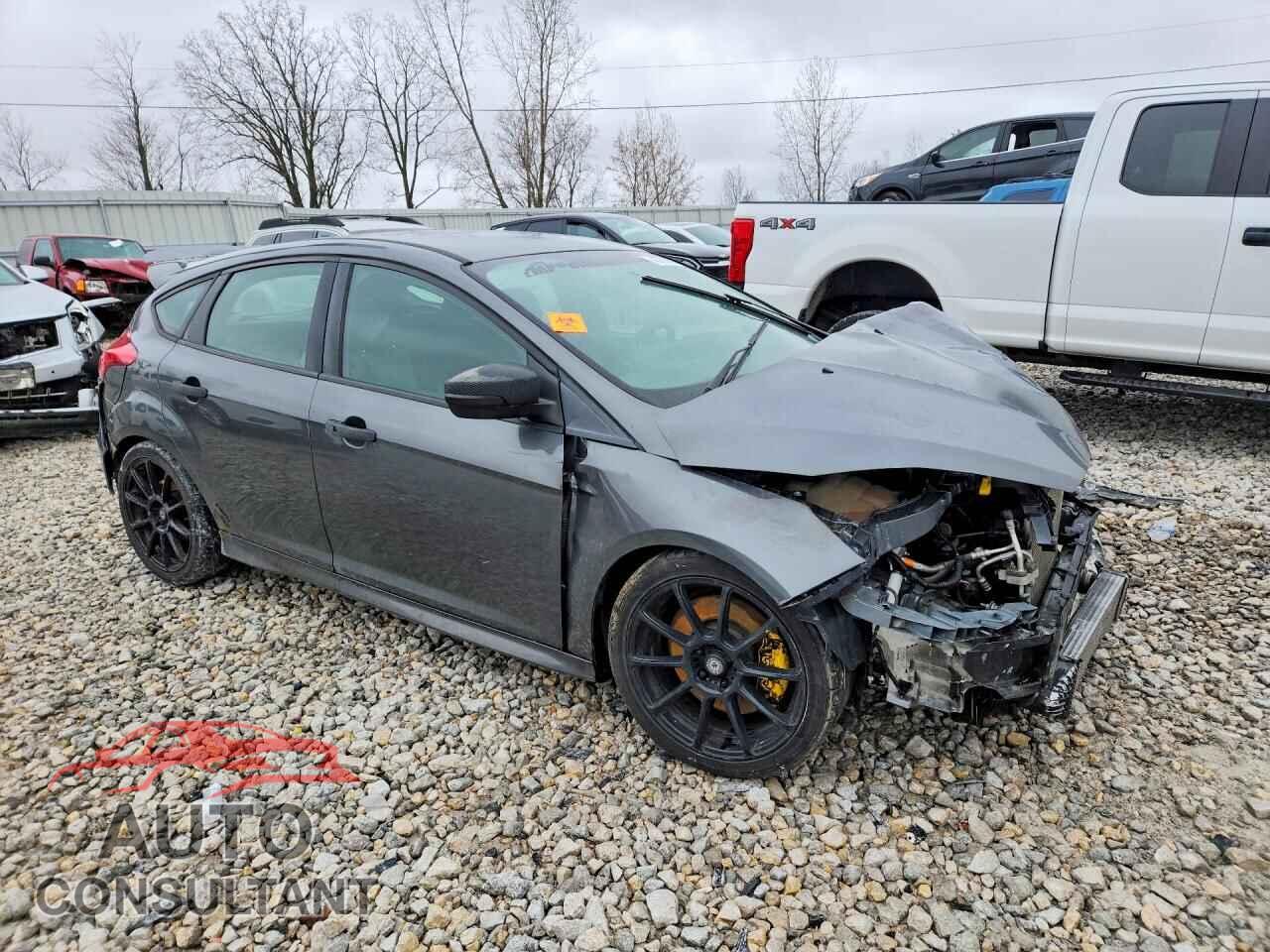 FORD FOCUS 2017 - 1FADP3L95HL236796