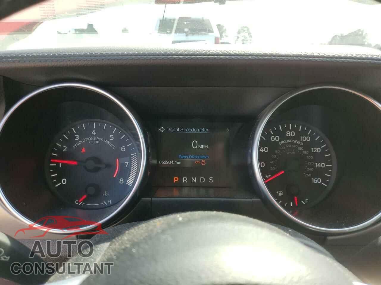 FORD MUSTANG 2019 - 1FATP8UH5K5162483