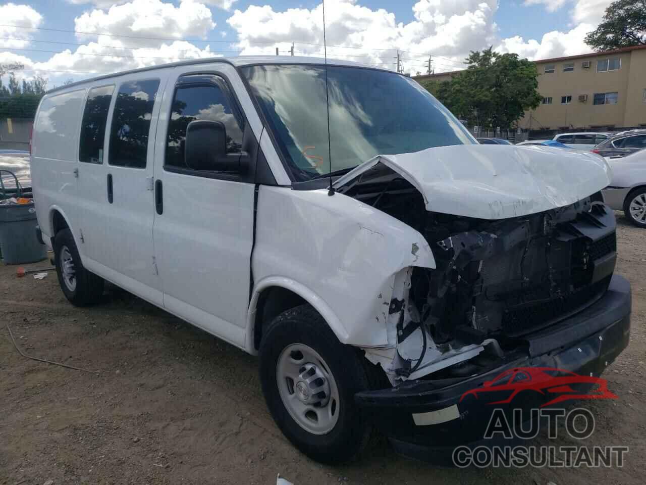 CHEVROLET EXPRESS 2017 - 1GCWGAFF8H1299928