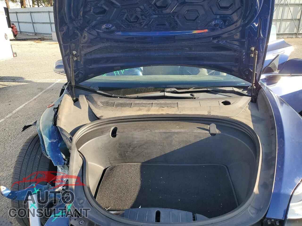 TESLA MODEL 3 2018 - 5YJ3E1EB9JF085146