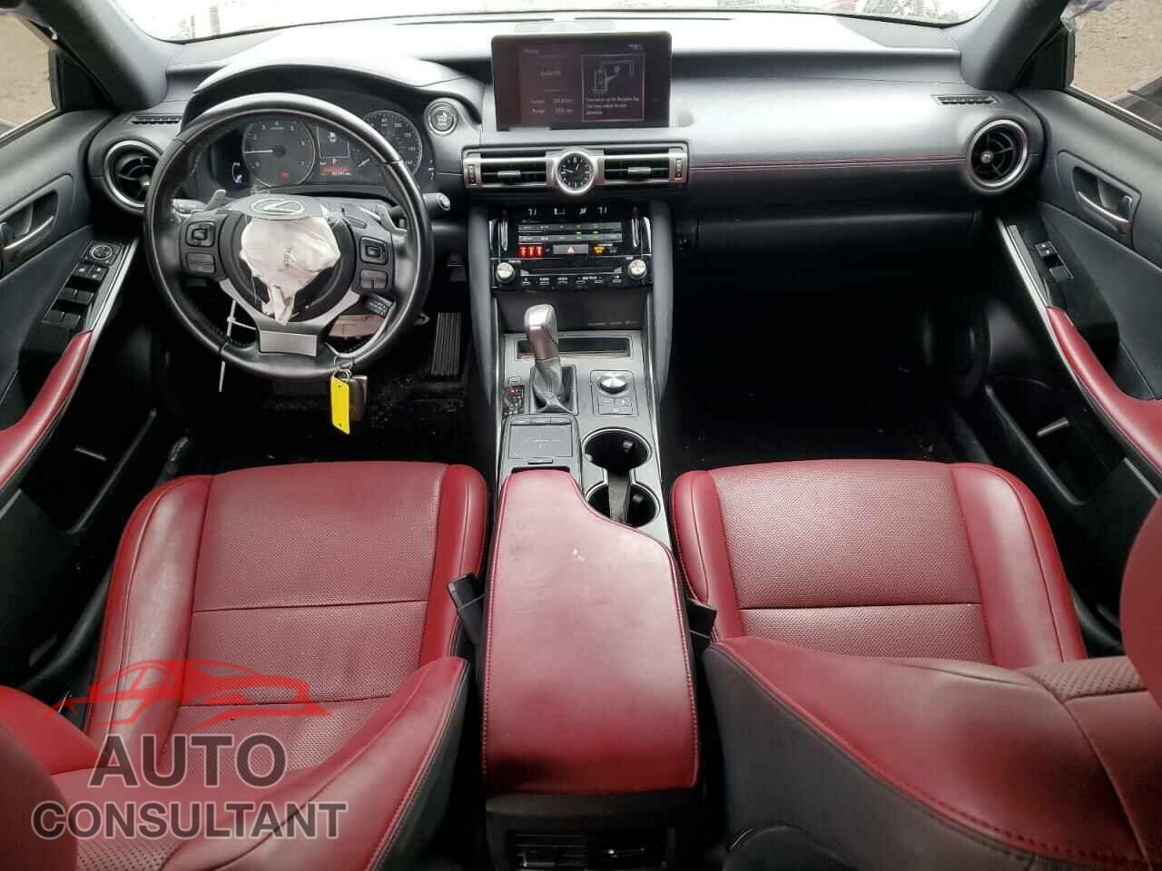 LEXUS IS 2021 - JTHAA1D26M5109864