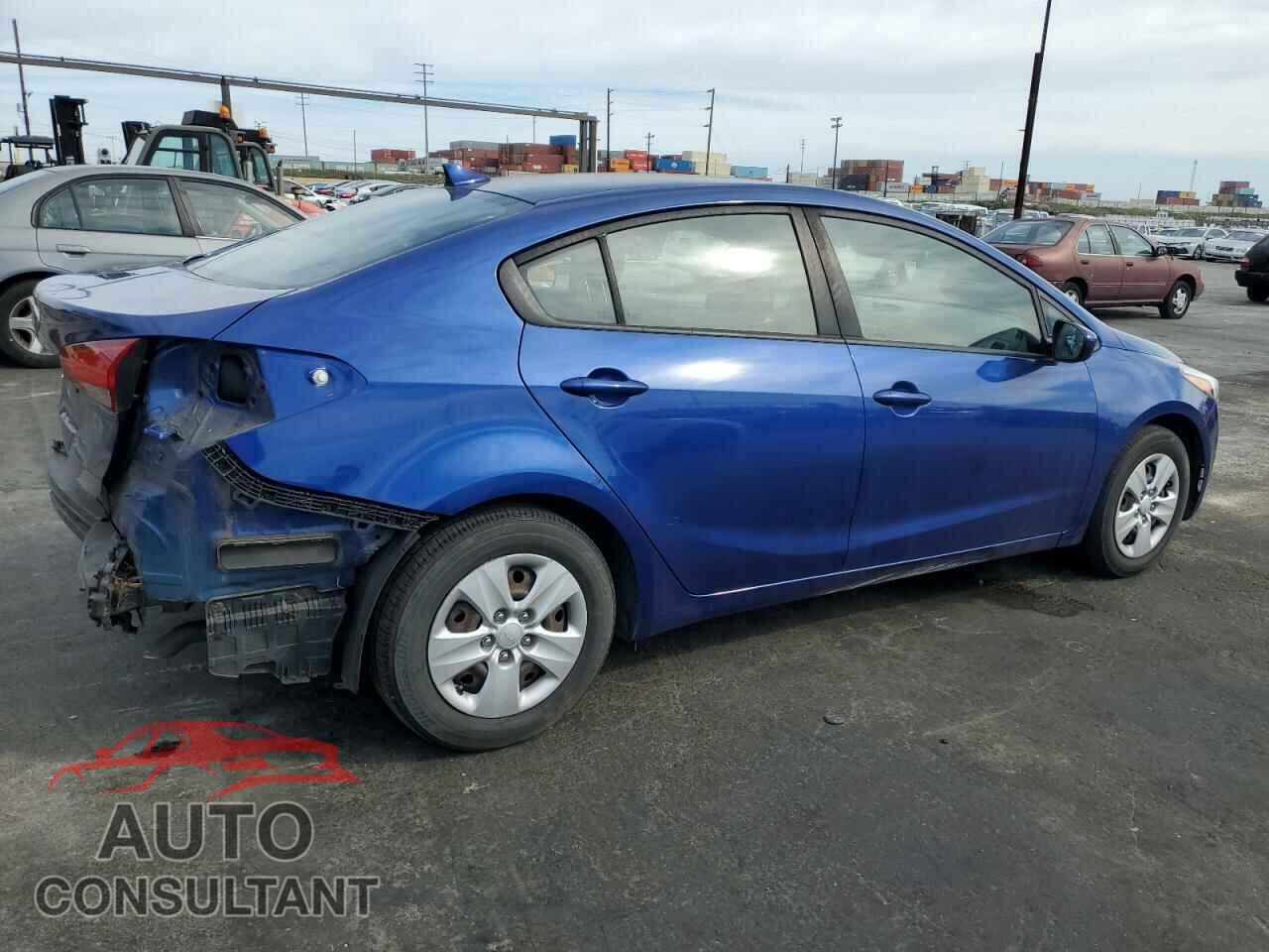 KIA FORTE 2017 - 3KPFK4A7XHE040810