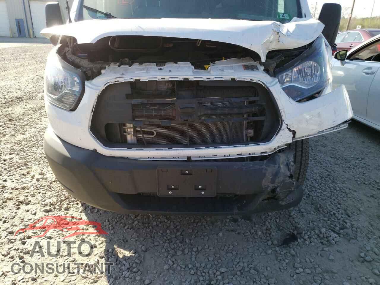 FORD TRANSIT 2019 - 1FTYR2CM4KKA01789