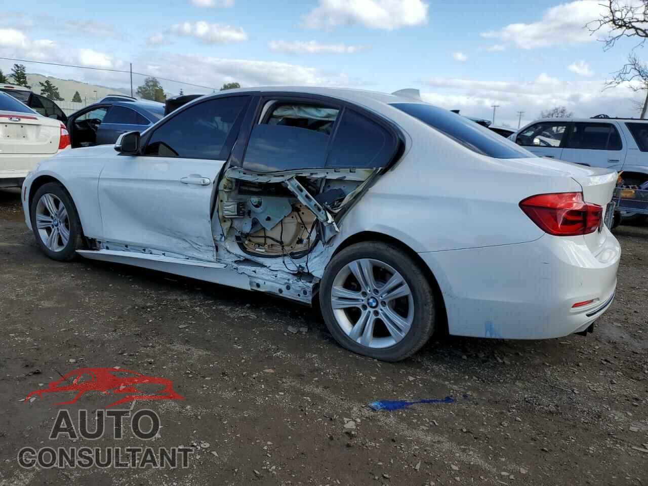 BMW 3 SERIES 2016 - WBA8E9G54GNT86913
