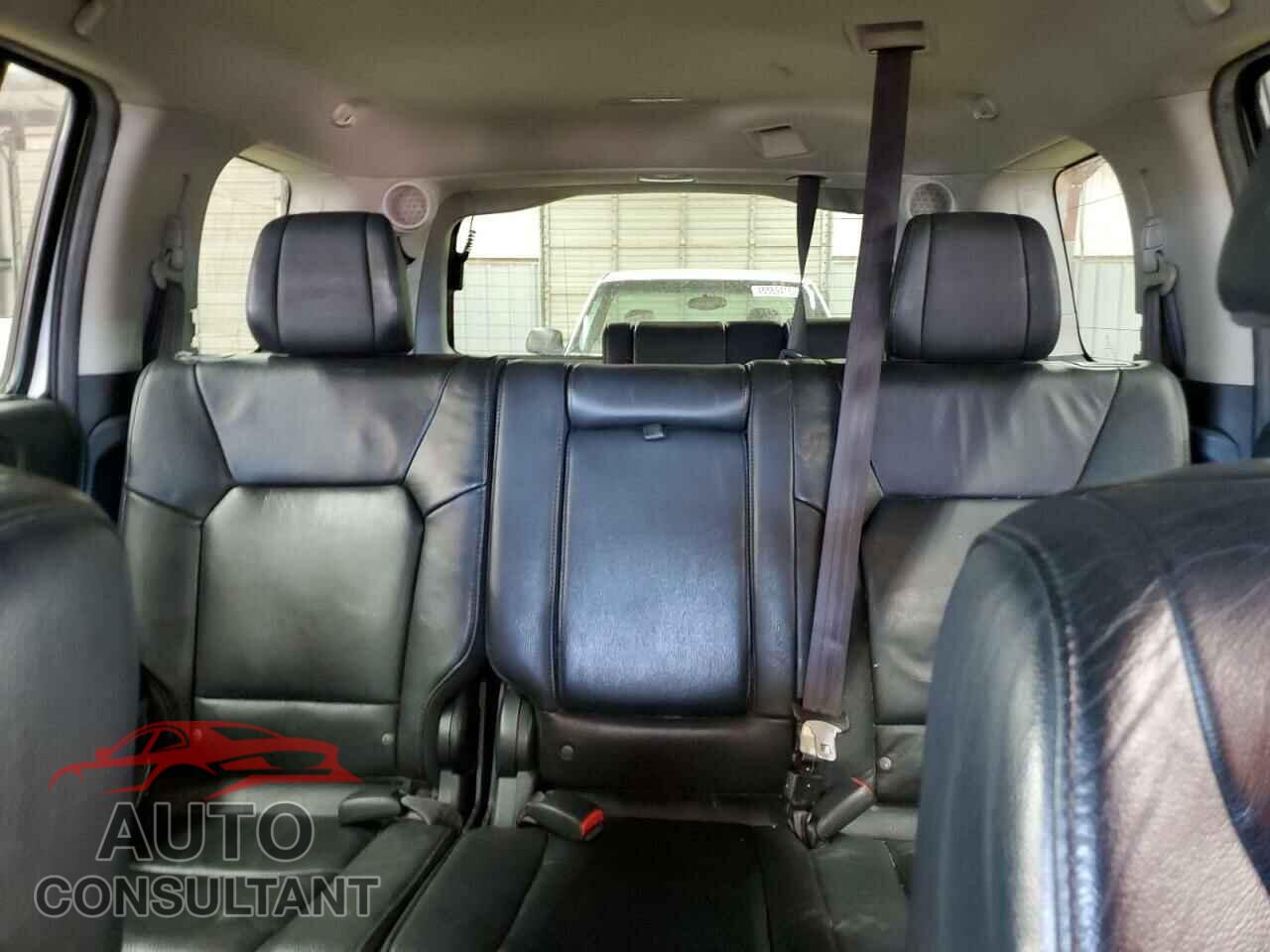 HONDA PILOT 2012 - 5FNYF3H95CB011068