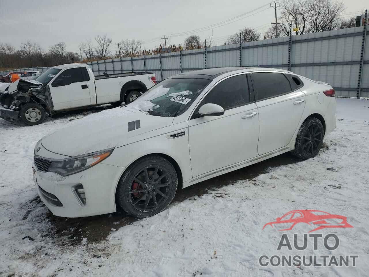 KIA OPTIMA 2018 - 5XXGV4L27JG243793