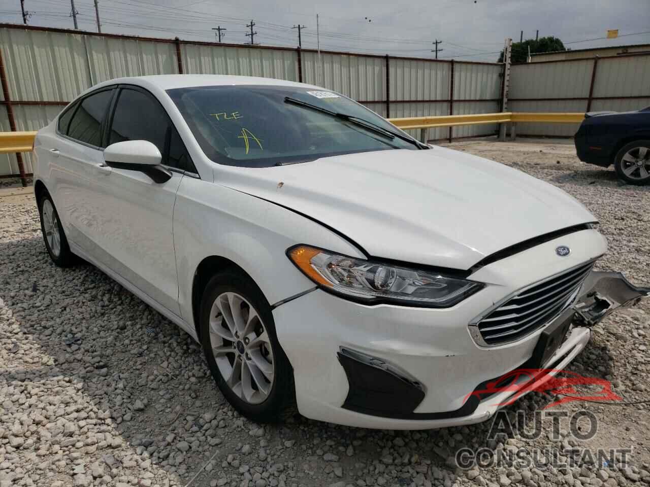 FORD FUSION 2020 - 3FA6P0HD5LR111005