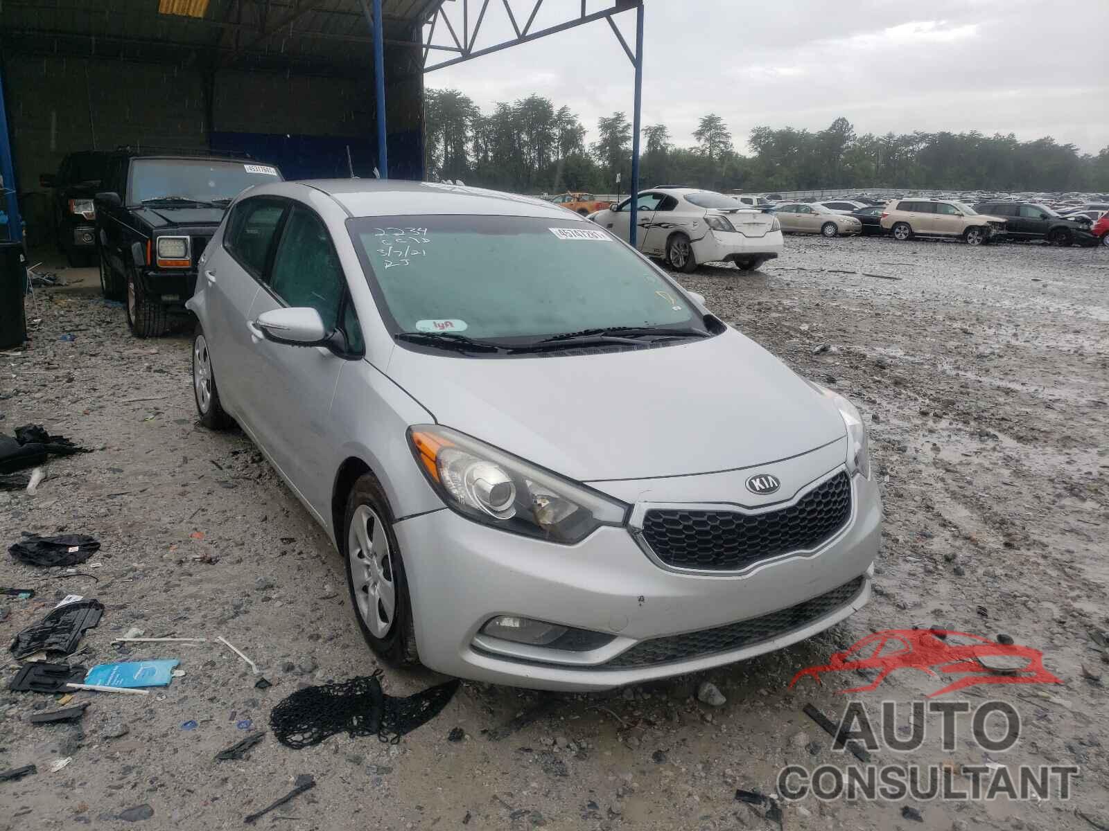 KIA FORTE 2016 - KNAFK5A81G5592234