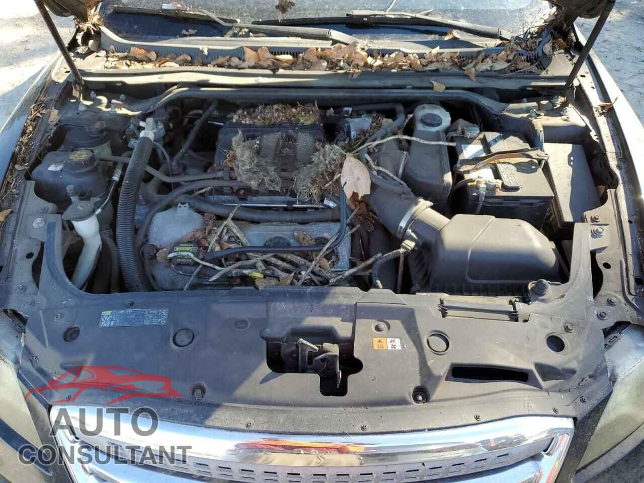 FORD TAURUS 2011 - 1FAHP2EW8BG106347