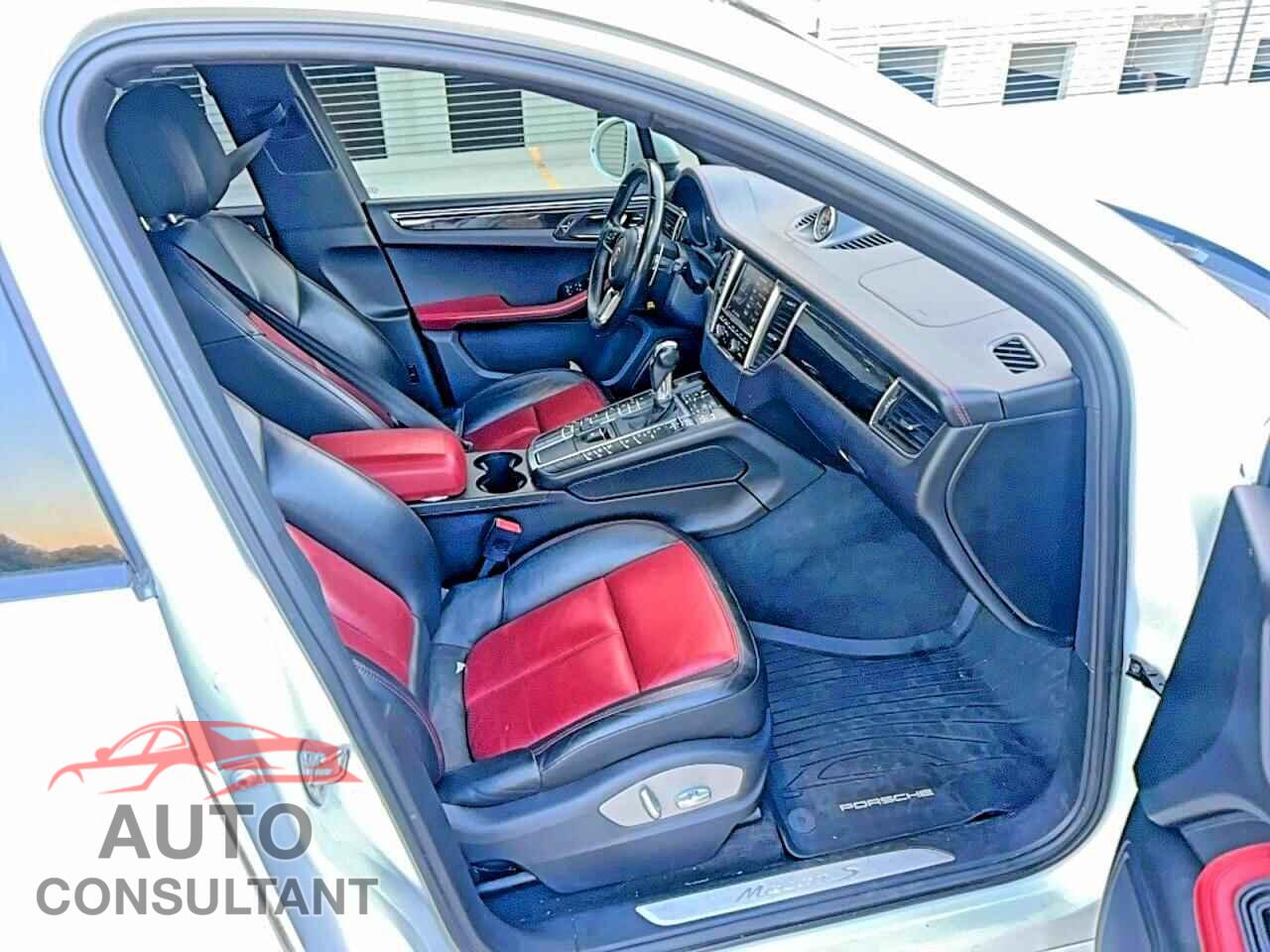 PORSCHE MACAN 2015 - WP1AB2A54FLB65950