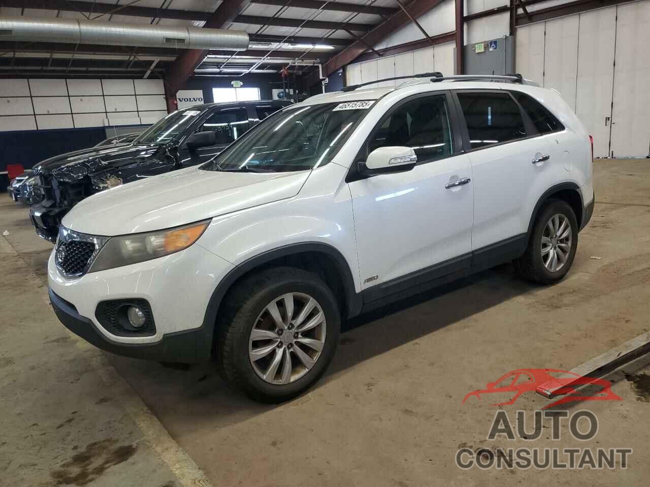 KIA SORENTO 2011 - 5XYKUCA13BG101553