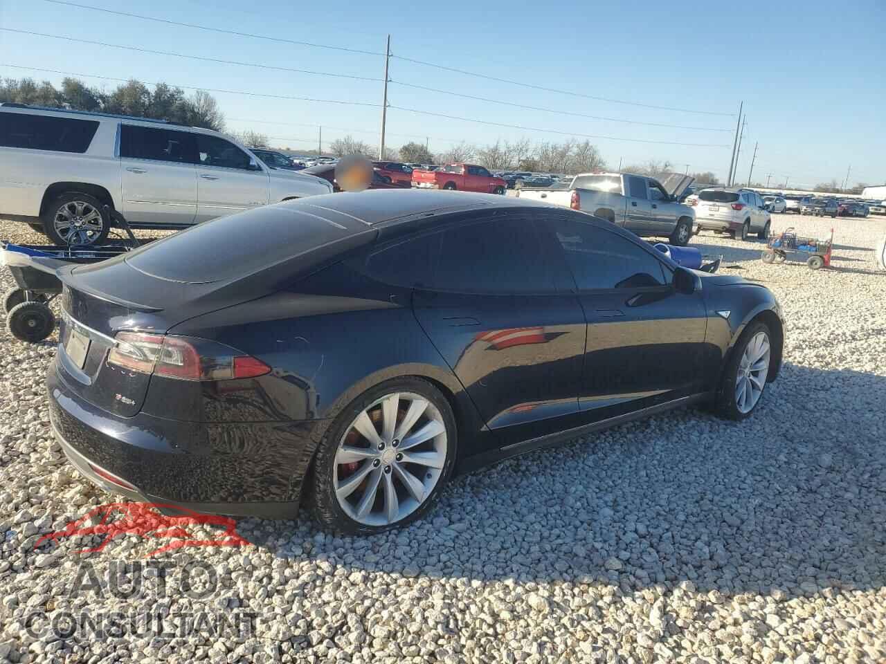 TESLA MODEL S 2013 - 5YJSA1DP4DFP16295