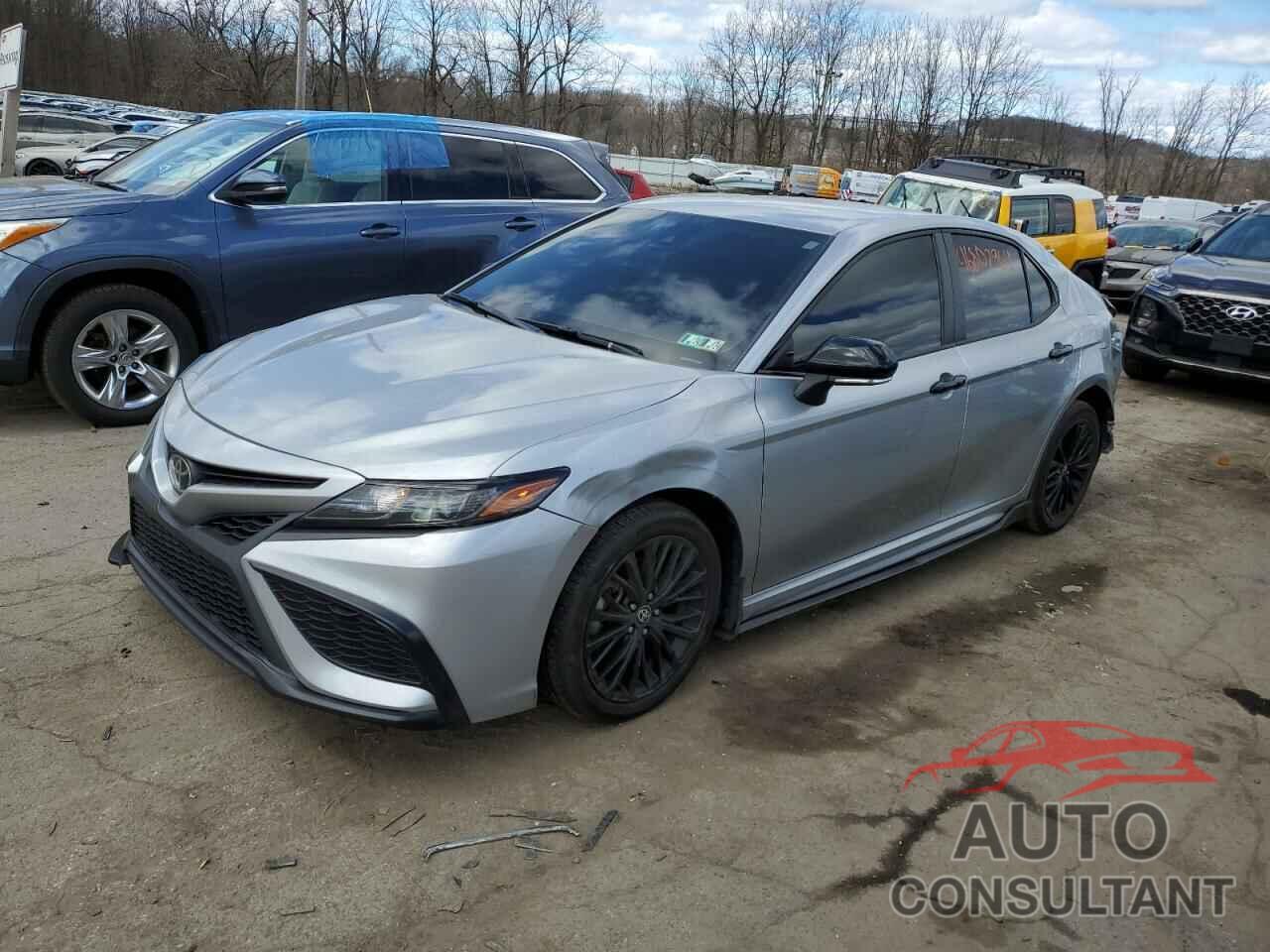 TOYOTA CAMRY 2022 - 4T1T11BK2NU068925