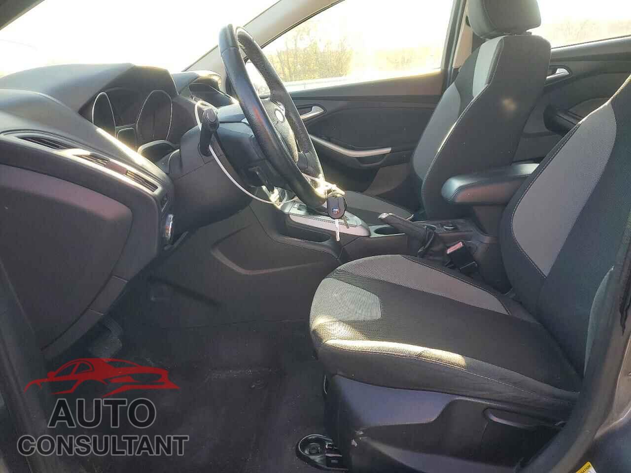 FORD FOCUS 2012 - 1FAHP3K29CL419584
