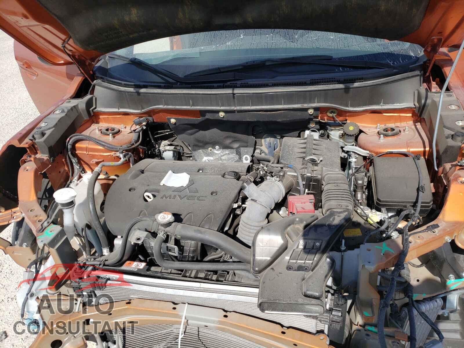 MITSUBISHI OUTLANDER 2020 - JA4AP3AU6LU005228