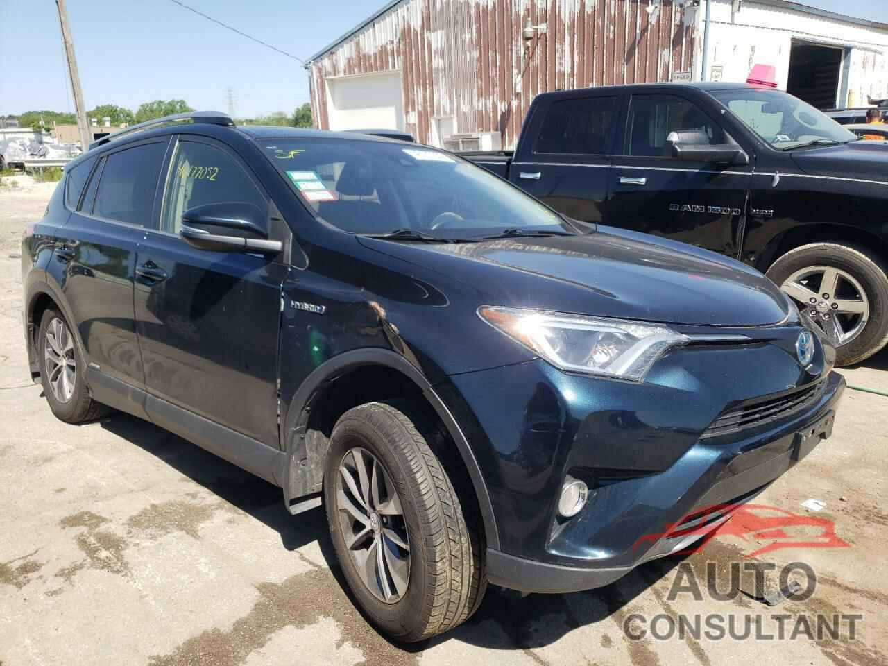 TOYOTA RAV4 2017 - JTMRJREV3HD122661