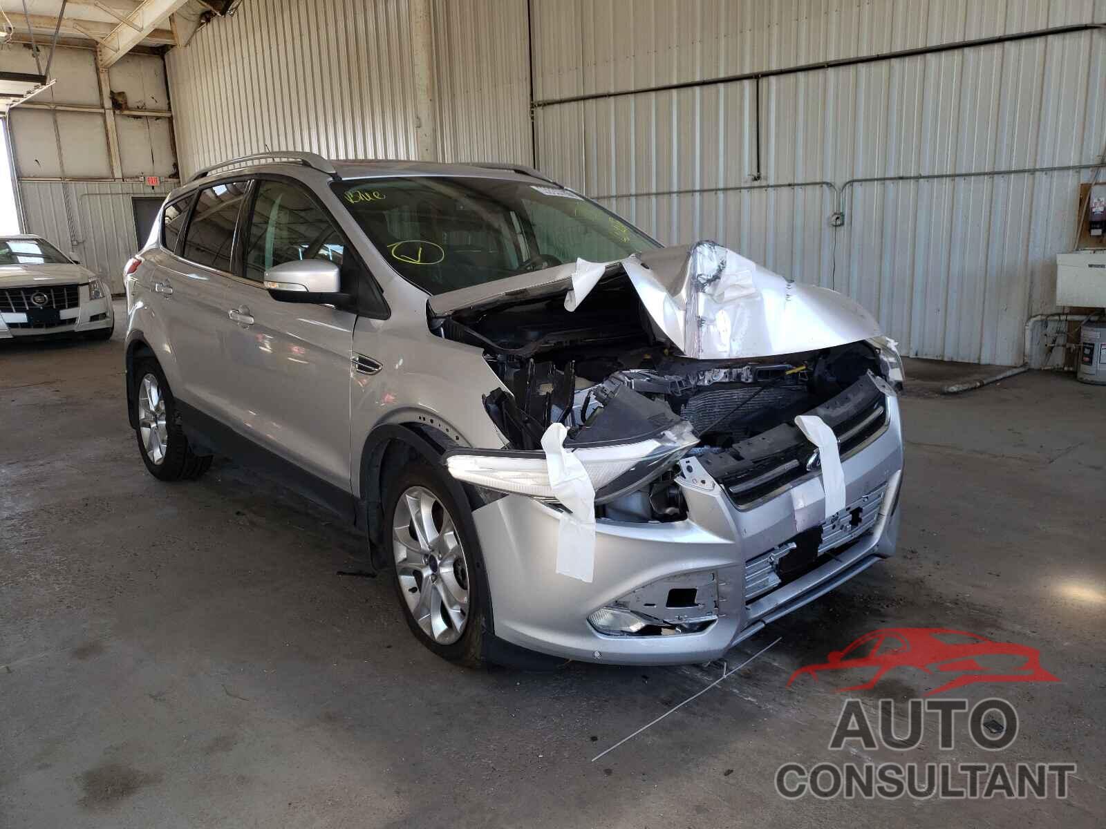 FORD ESCAPE 2016 - 1FMCU9J94GUC53162