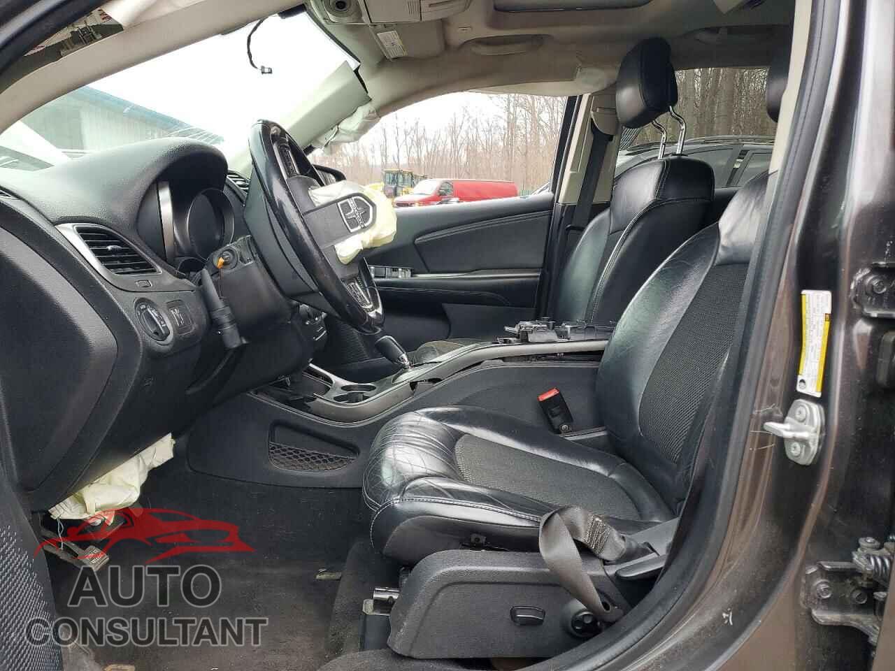 DODGE JOURNEY 2020 - 3C4PDCGB4LT272425