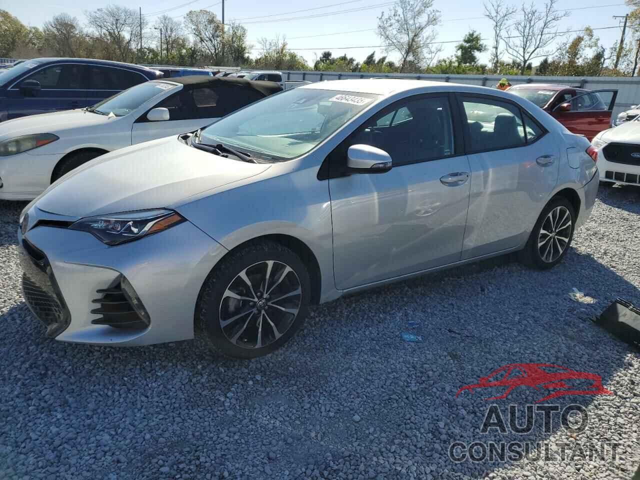 TOYOTA COROLLA 2018 - 5YFBURHE6JP812475