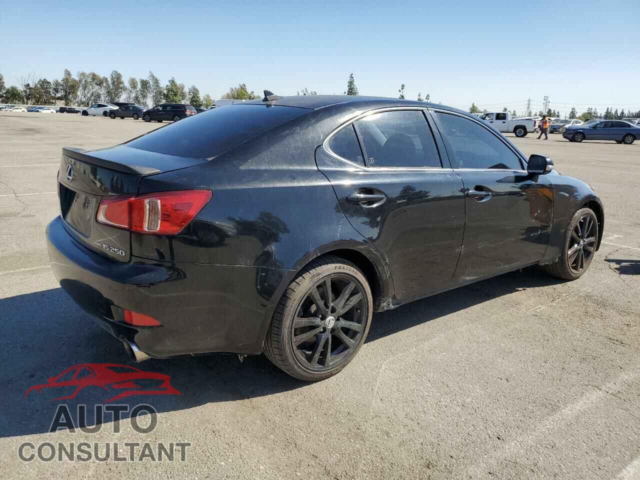 LEXUS IS 2012 - JTHCF5C22C5057523