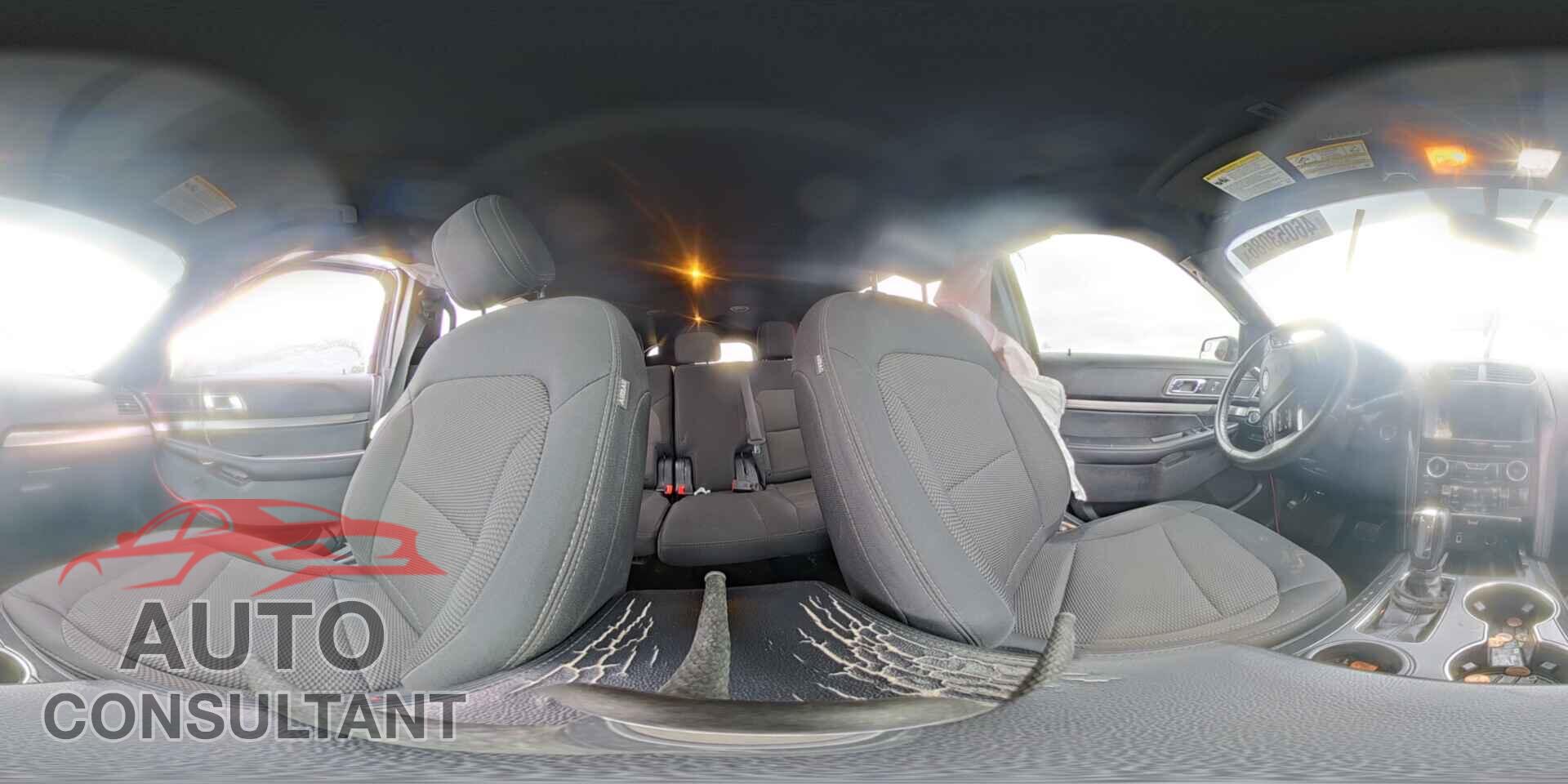 FORD EXPLORER 2018 - 1FM5K7D88JGB14454