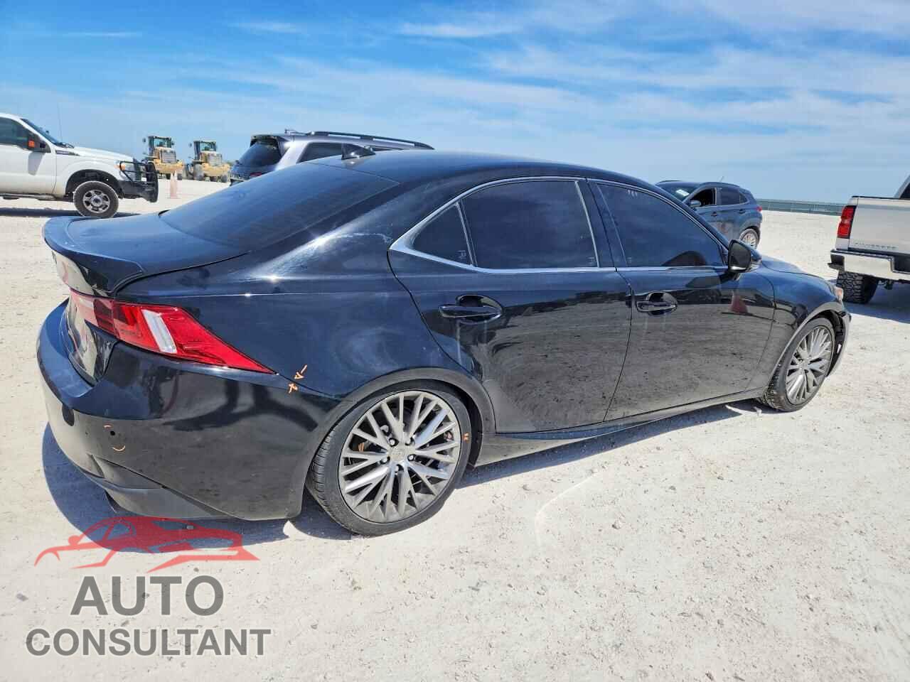 LEXUS IS 2015 - JTHBF1D25F5061833