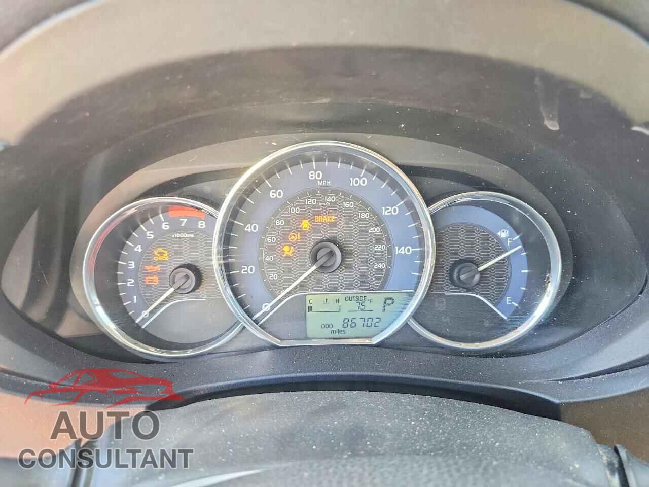 TOYOTA COROLLA 2015 - 5YFBURHE6FP325056