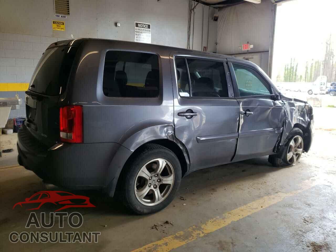 HONDA PILOT 2015 - 5FNYF4H76FB034058