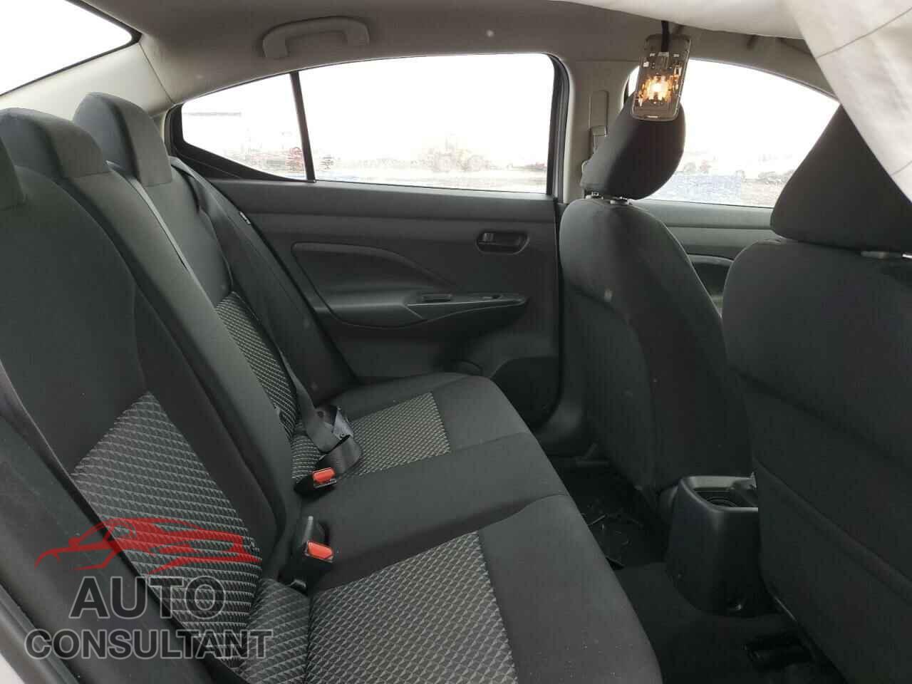 NISSAN VERSA 2022 - 3N1CN8DV6NL841160