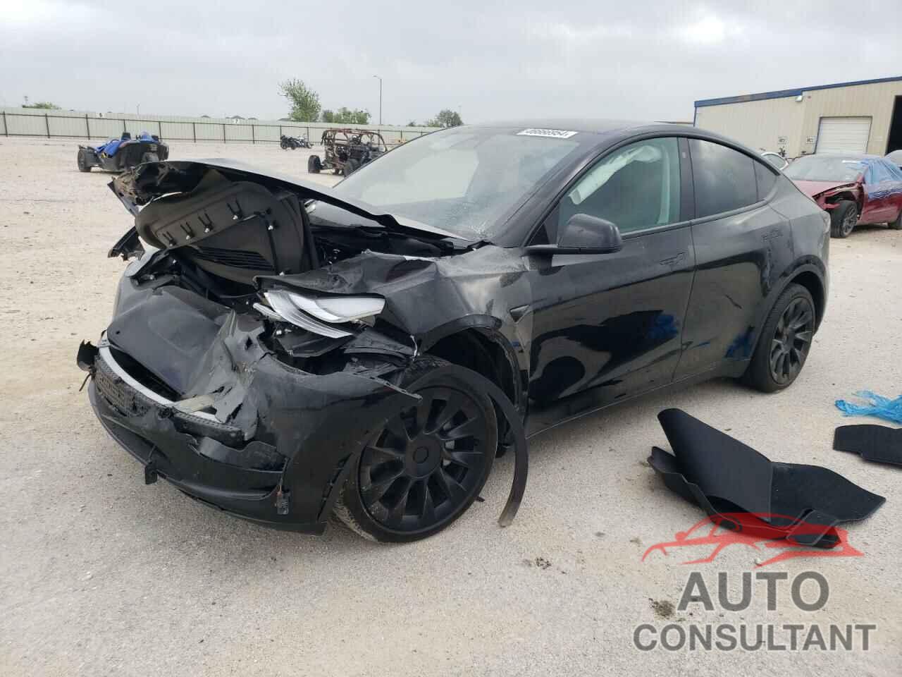 TESLA MODEL Y 2021 - 5YJYGDEE2MF293546