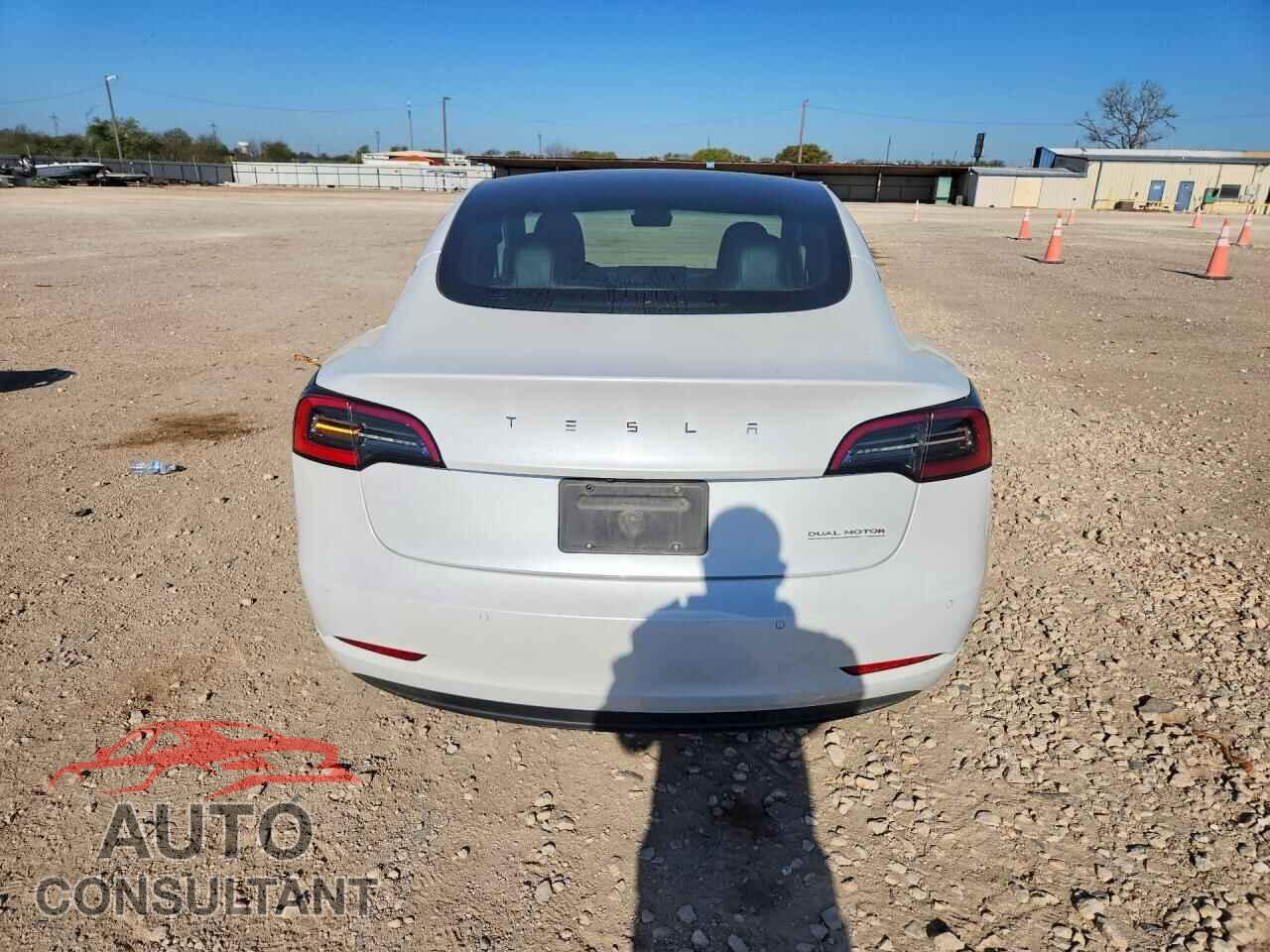 TESLA MODEL 3 2020 - 5YJ3E1EA3LF737334