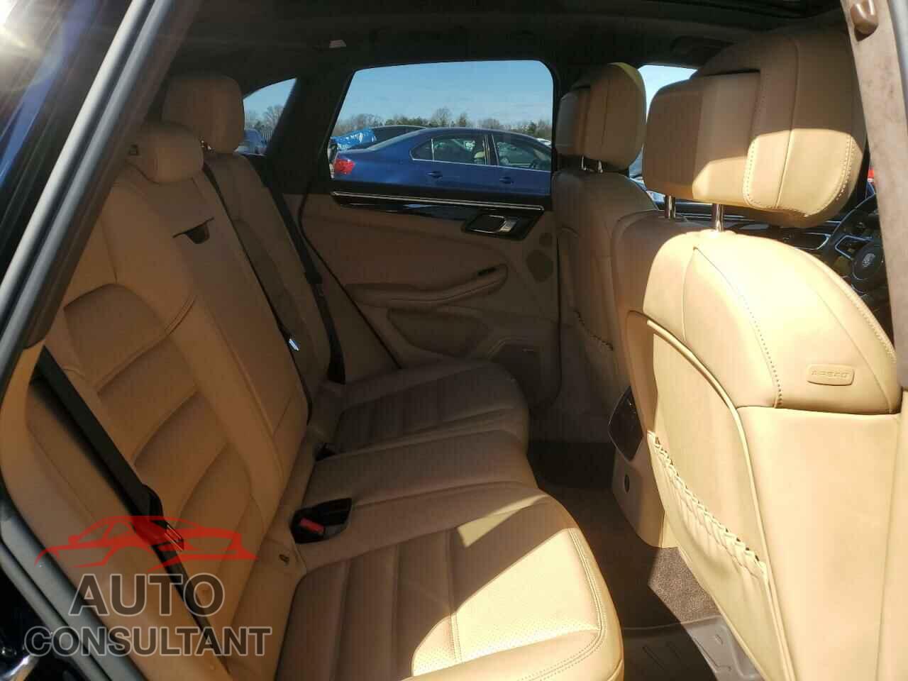 PORSCHE MACAN 2018 - WP1AF2A53JLB70151