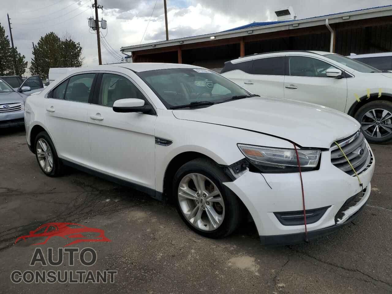 FORD TAURUS 2014 - 1FAHP2E85EG102052