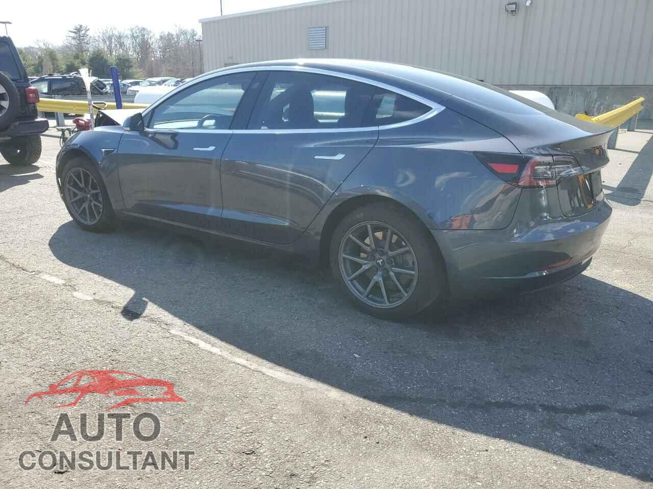 TESLA MODEL 3 2019 - 5YJ3E1EB5KF520780