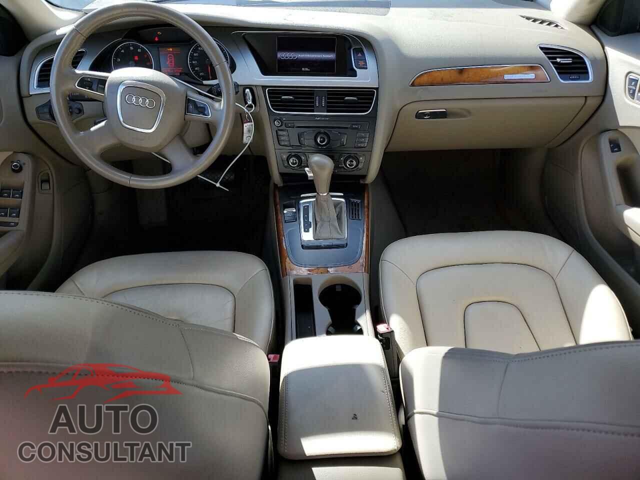 AUDI A4 2011 - WAUFFAFL3BN043038