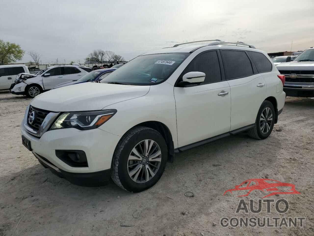 NISSAN PATHFINDER 2018 - 5N1DR2MN0JC605236