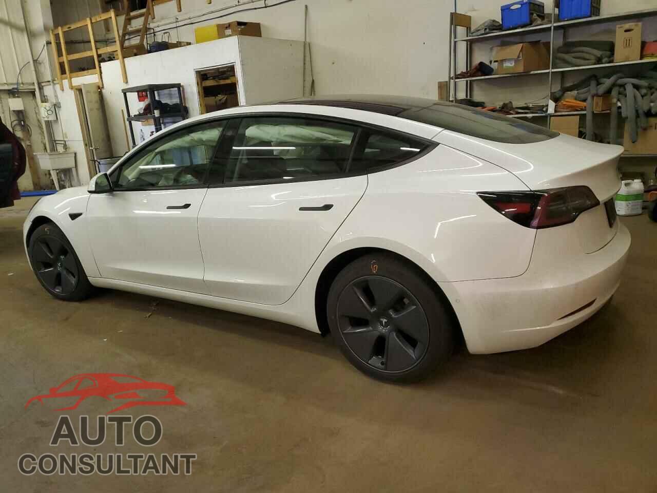 TESLA MODEL 3 2022 - 5YJ3E1EB2NF120812