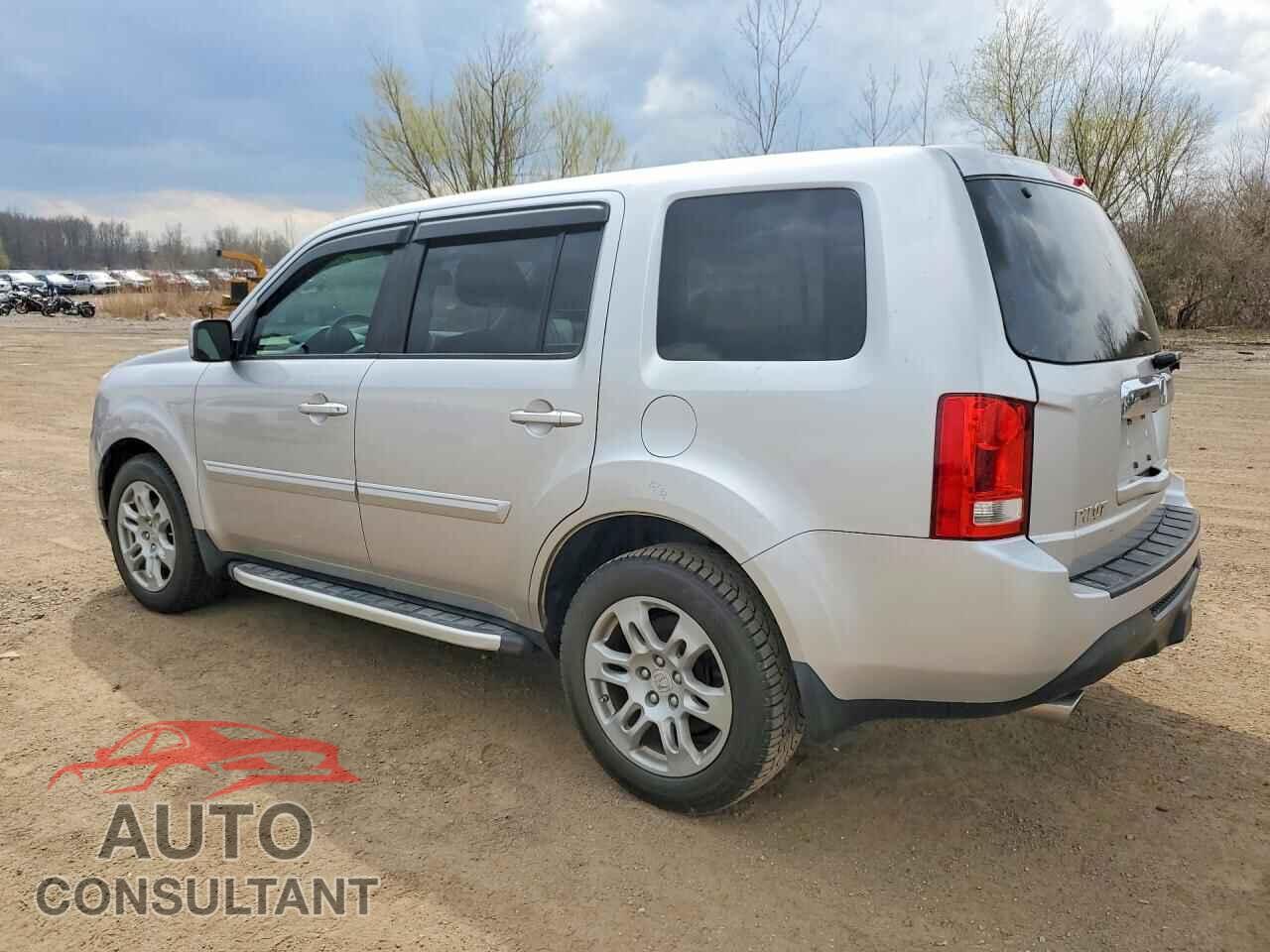 HONDA PILOT 2013 - 5FNYF4H59DB057765