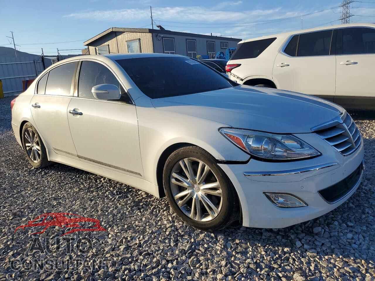 HYUNDAI GENESIS 2012 - KMHGC4DF5CU184484