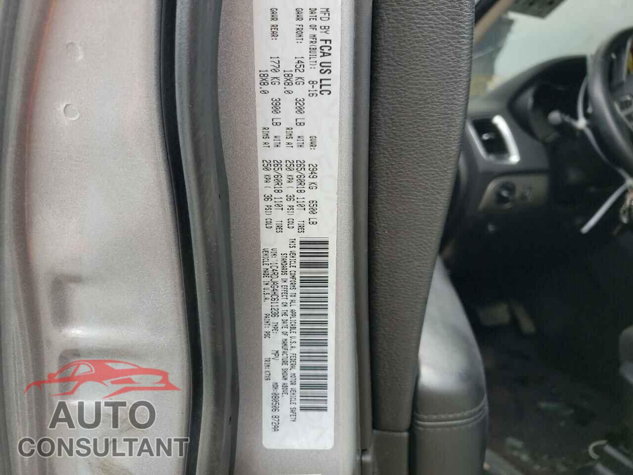 DODGE DURANGO 2017 - 1C4RDJAG4HC611236