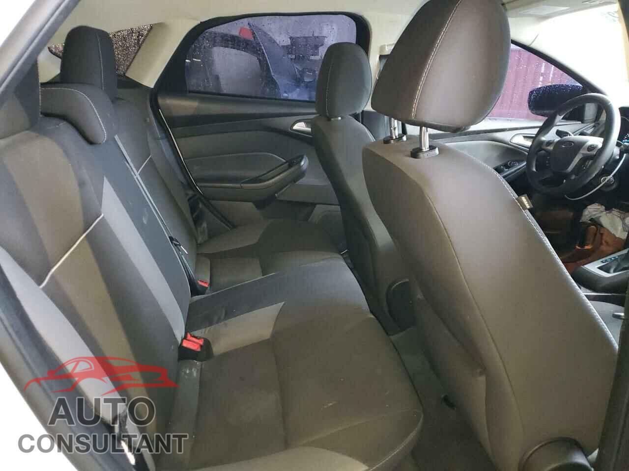 FORD FOCUS 2013 - 1FADP3K2XDL307733