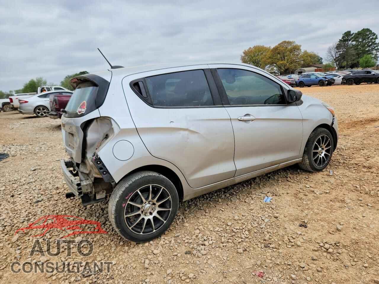 CHEVROLET SPARK 2017 - KL8CB6SA9HC813341