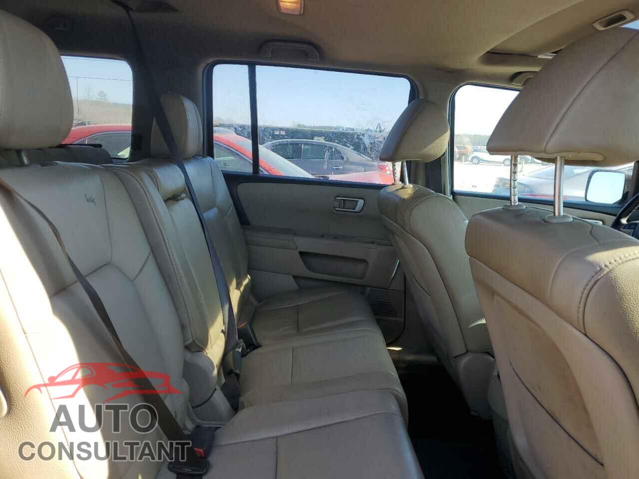 HONDA PILOT 2012 - 5FNYF3H75CB043131