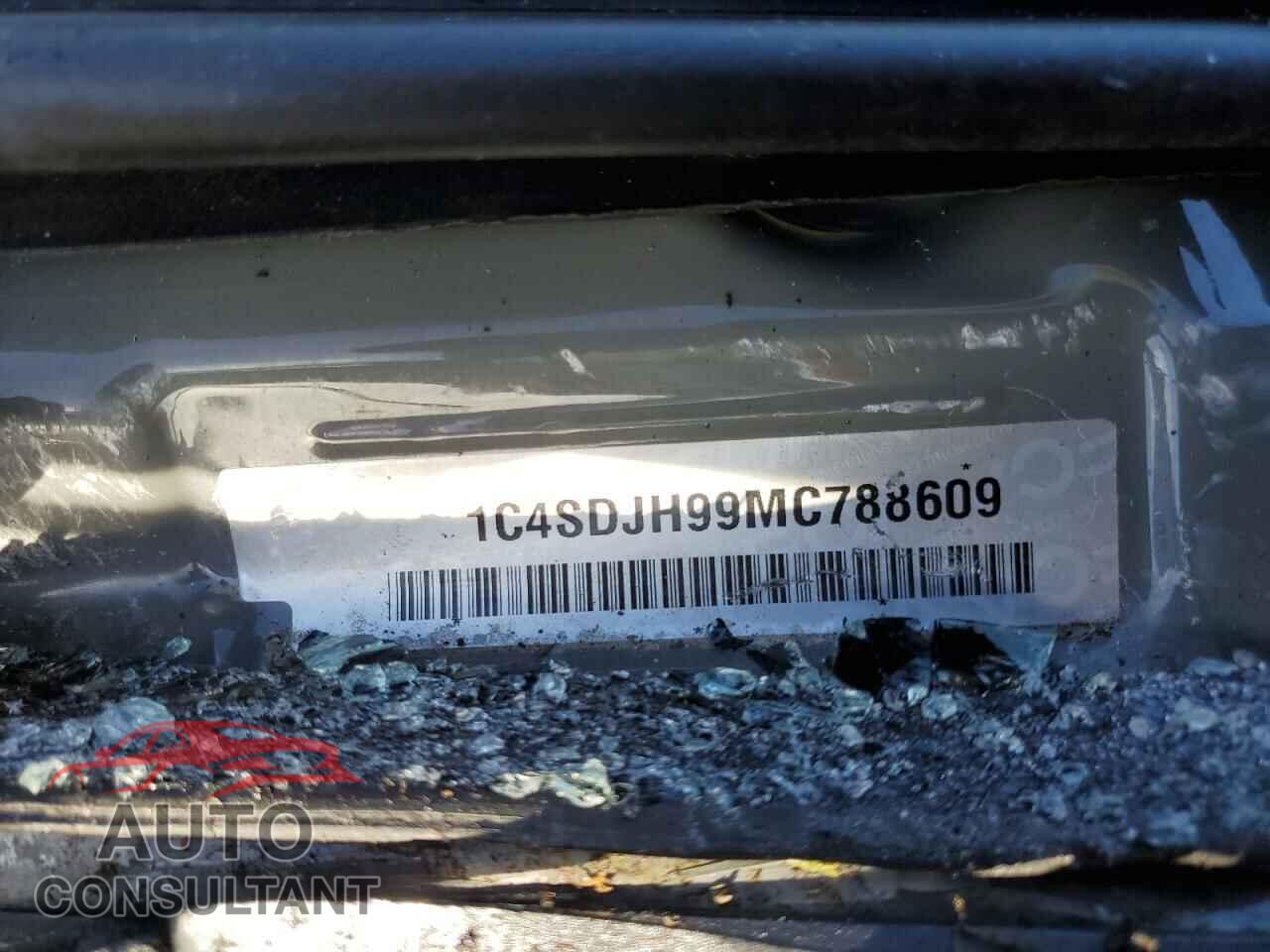 DODGE DURANGO 2021 - 1C4SDJH99MC788609