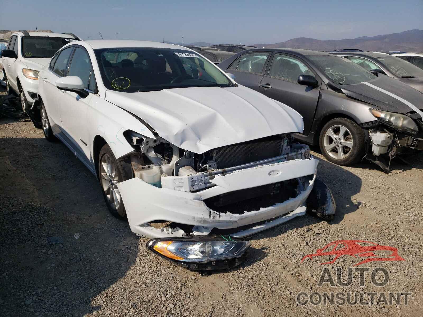 FORD FUSION 2017 - 3FA6P0LU7HR218023
