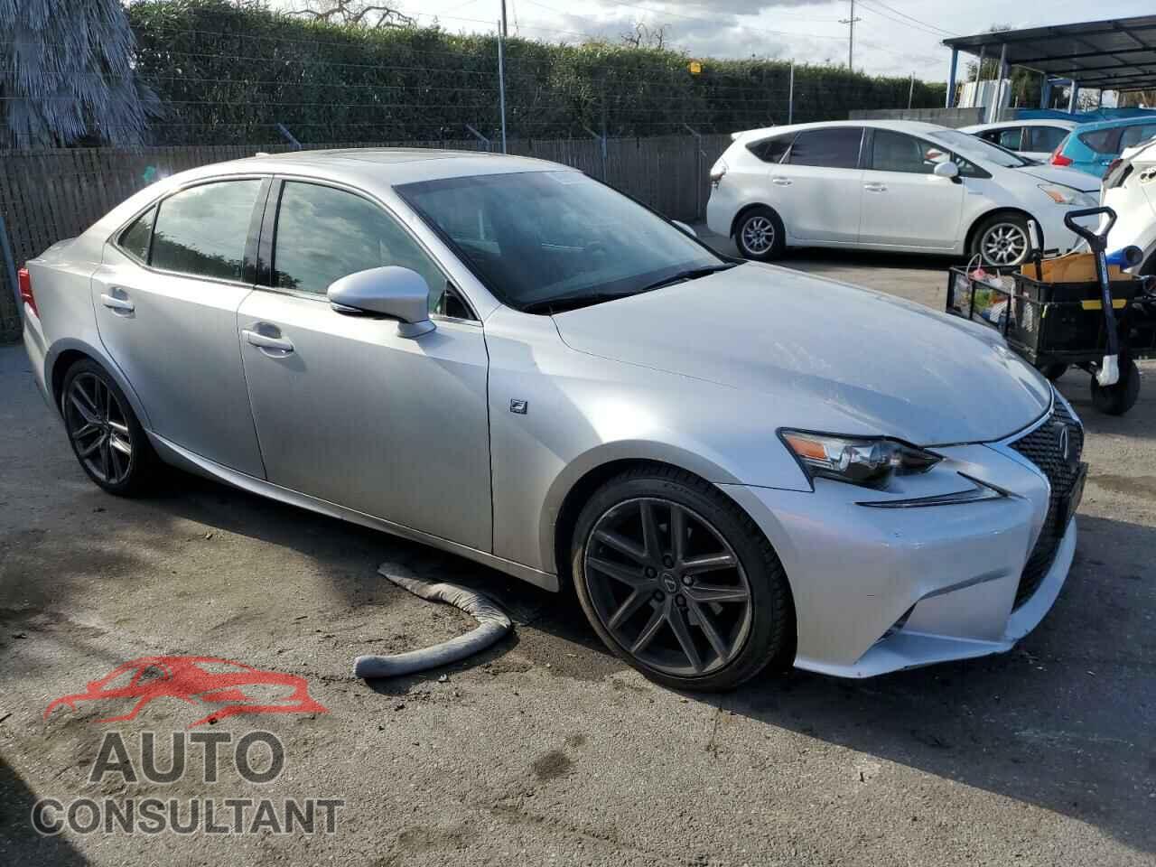 LEXUS IS 2015 - JTHBF1D2XF5069023
