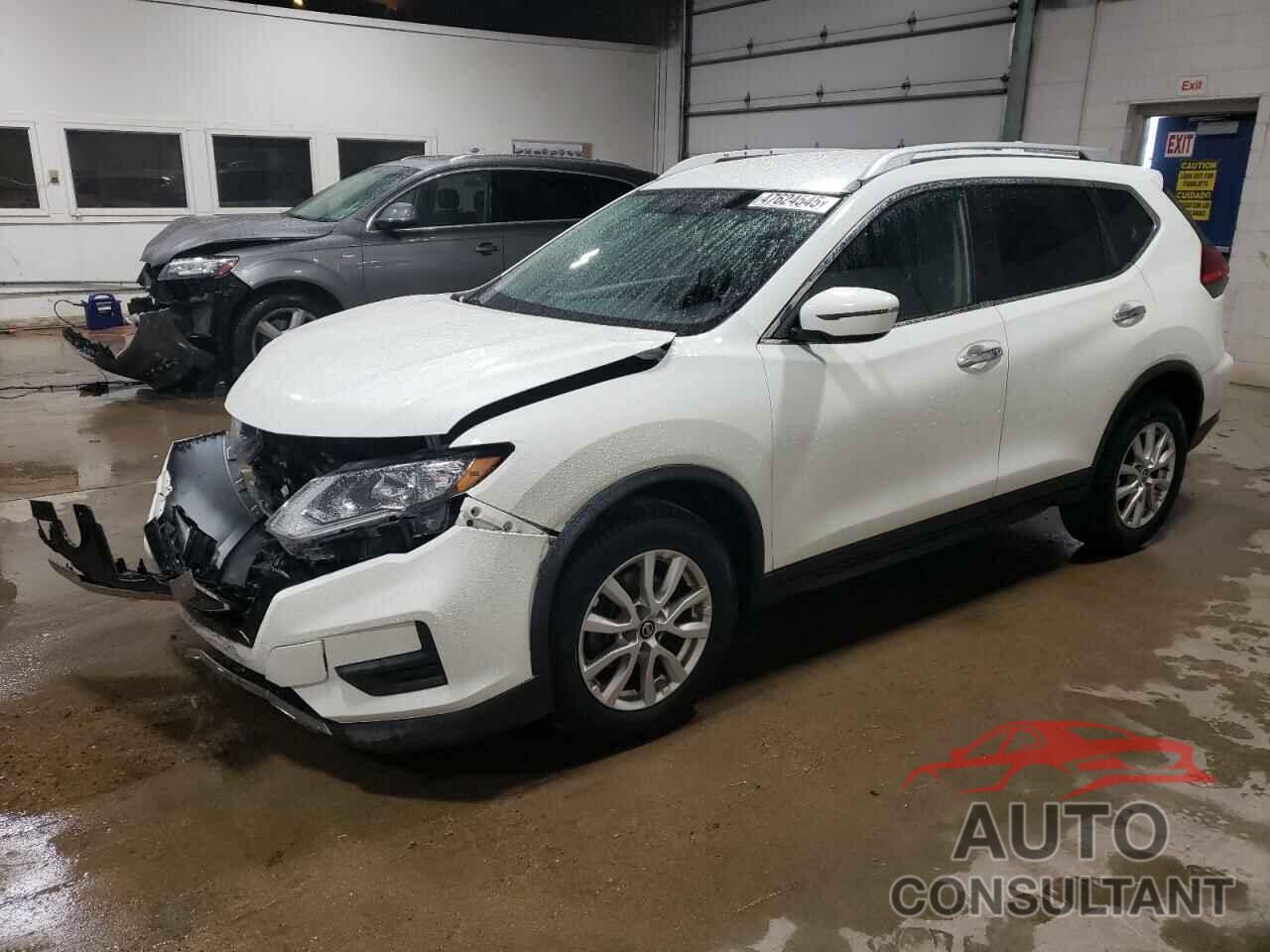 NISSAN ROGUE 2017 - KNMAT2MV0HP606303