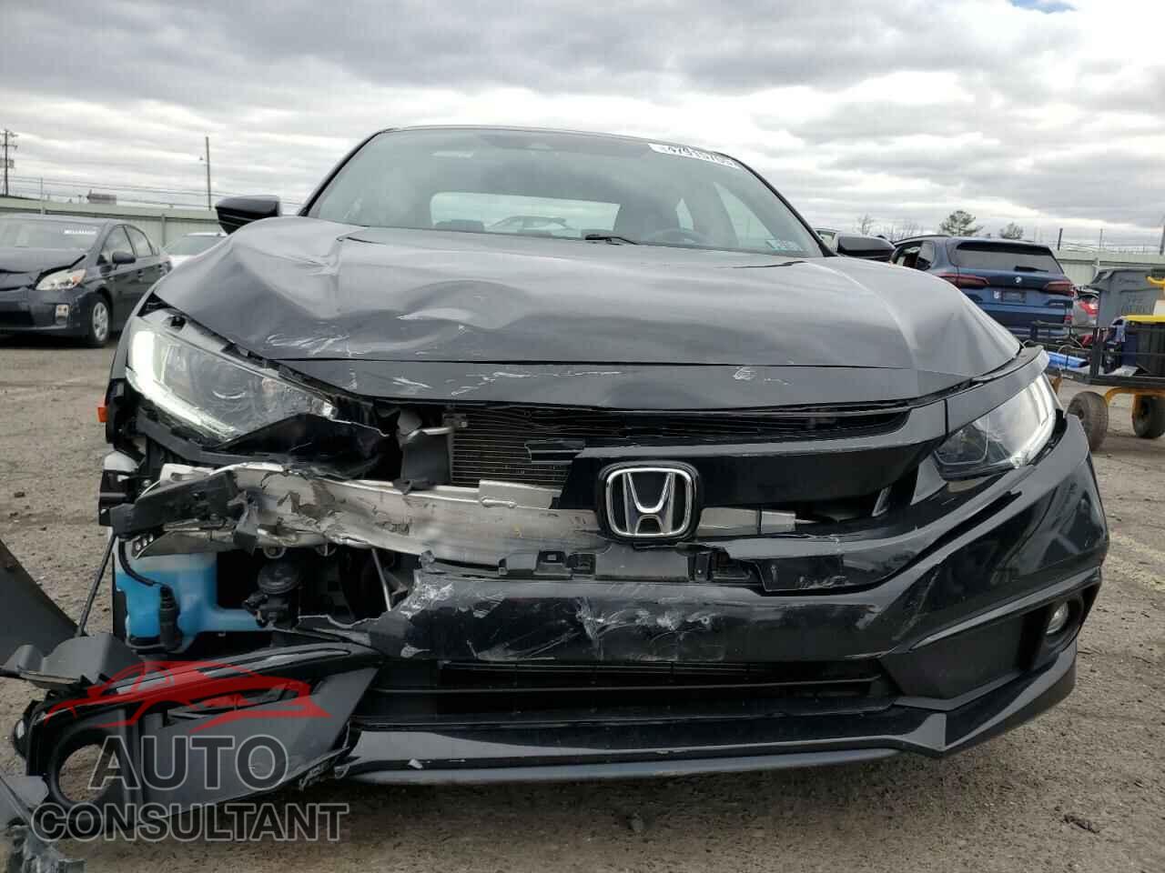 HONDA CIVIC 2019 - 2HGFC2F84KH532149